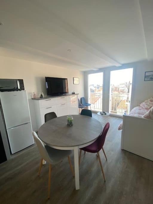 Appartement En Plein Coeur Du Centre Ville Les Sables-d'Olonne Exterior photo